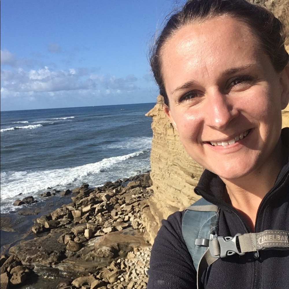 Meet your Posher, Jennifer